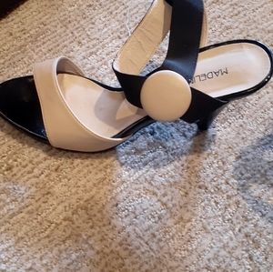 Size 8.5 womens new heels